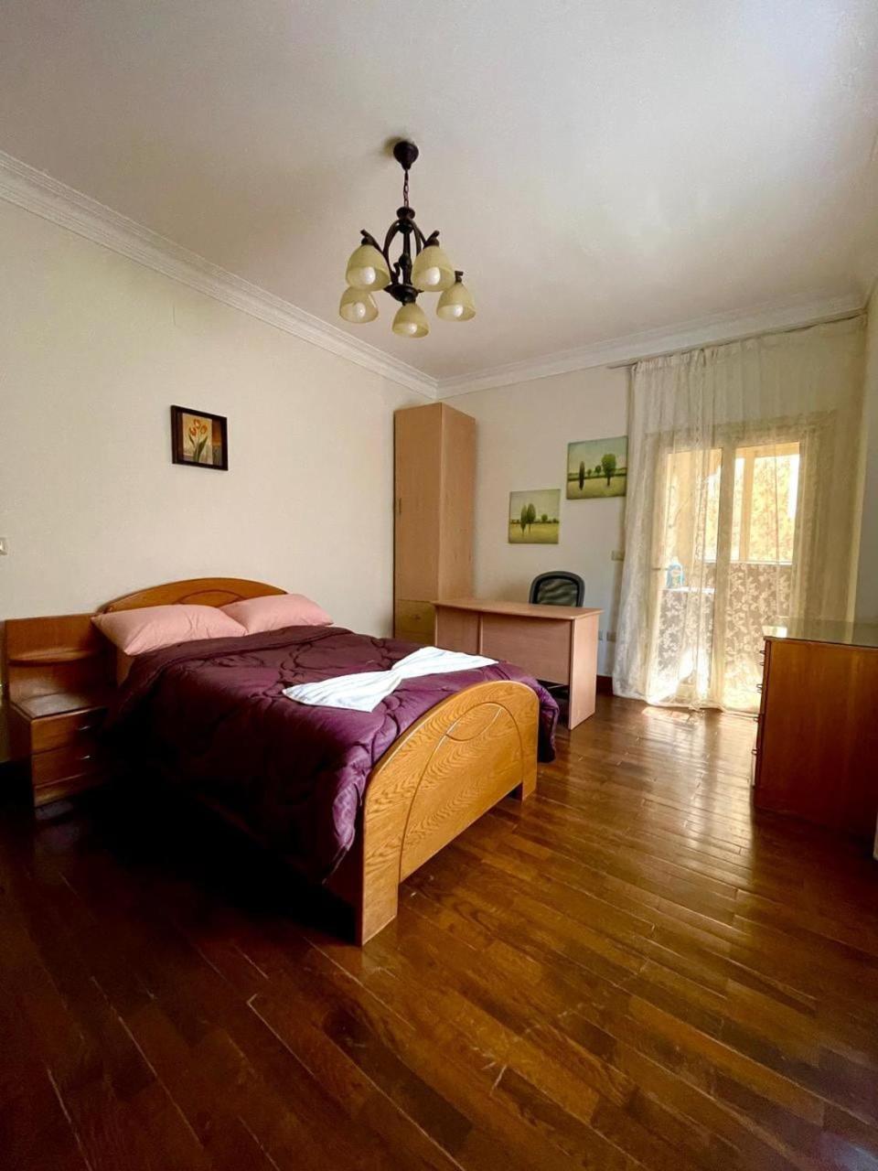 3bedroom Garden View Apartment *