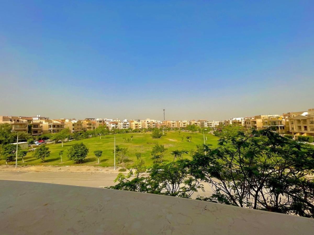 3bedroom Garden View Apartment *
