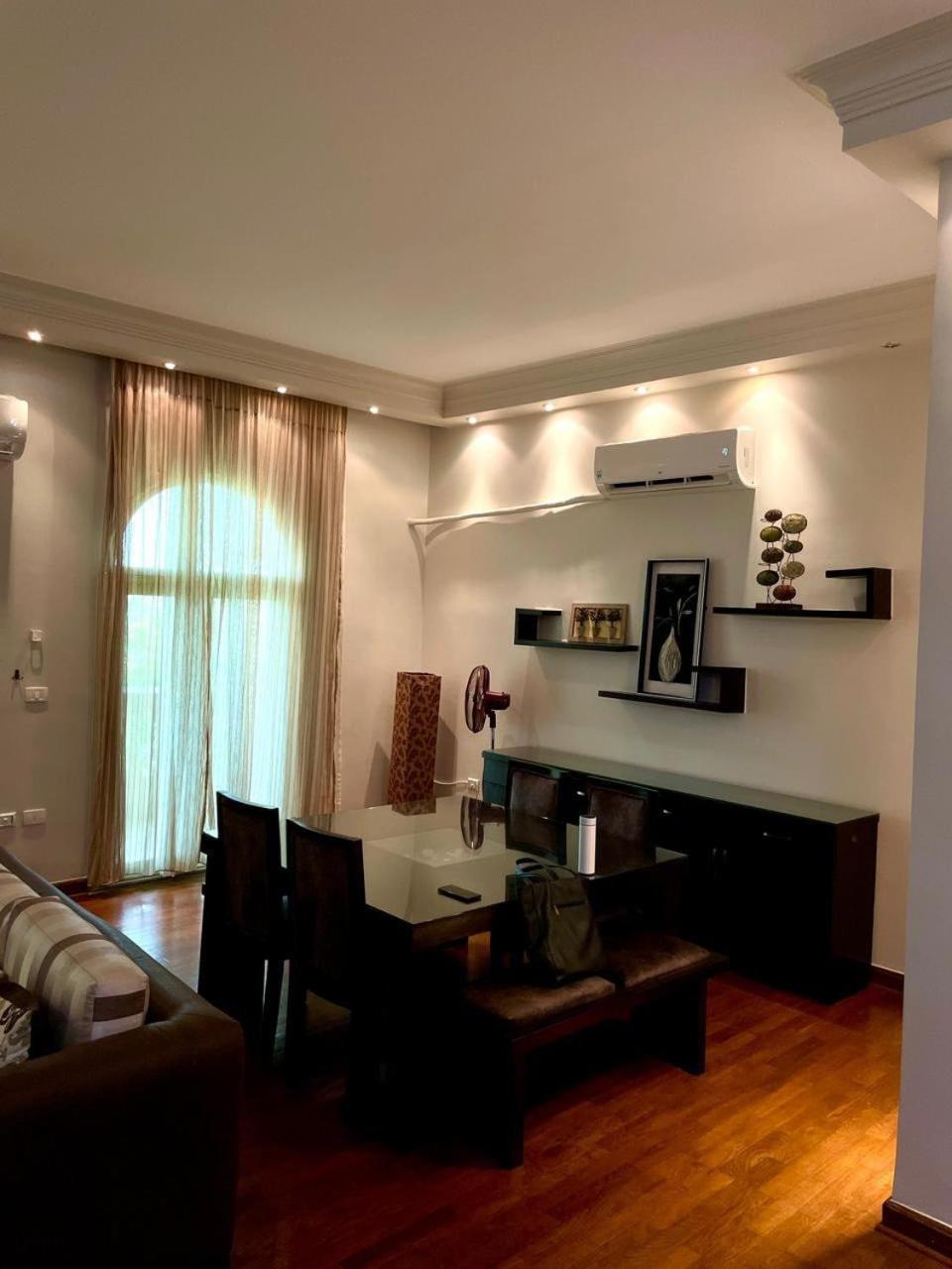 3bedroom Garden View Apartment *